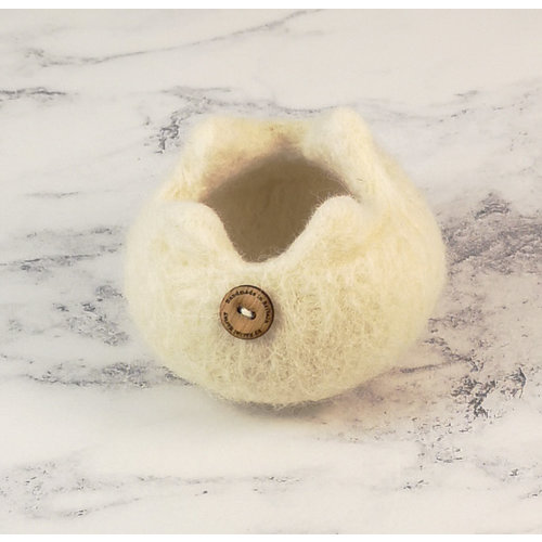 Rachel Morley Rare Breed Felt Bowl Whitefaced Woodland Sheep 12 Rachel Morley Rare Breed Felt Bowl Whitefaced Woodland Sheep 12