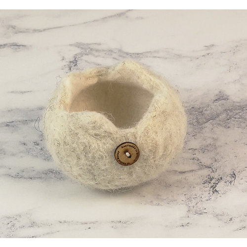 Rachel Morley Rare Breed Felt Bowl Swaledale Schaf 09 Rachel Morley Rare Breed Felt Bowl Swaledale Schaf 09