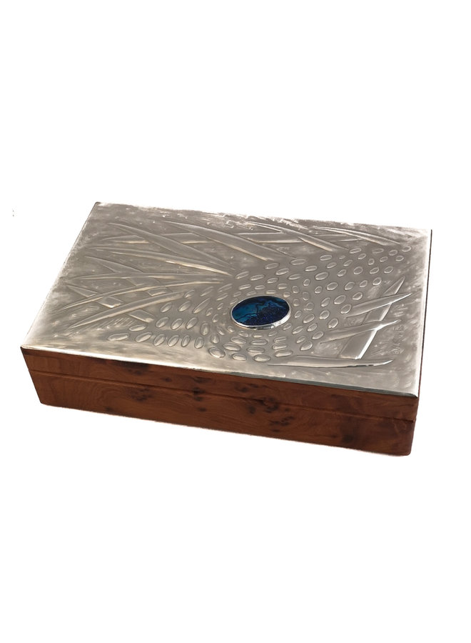 Sea Coral Pewter and wood hinged box 11 sections 023