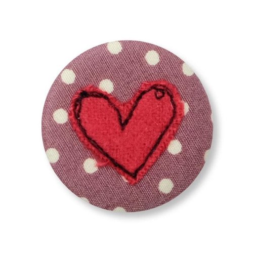 Poppy Treffry Herz gesticktes Abzeichen / Brosche 10 Poppy Treffry Herz gesticktes Abzeichen / Brosche 10
