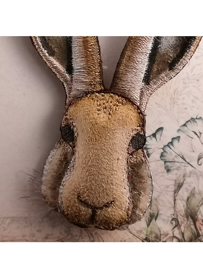 Hare embroidered brooch 075