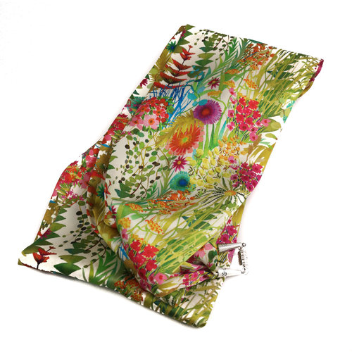Lady Crow Silks Spring Tresco Satin and Silk Scarf with magnetic clasp Boxed 89 Lady Crow Silks Spring Tresco Satin and Silk Scarf with magnetic clasp Boxed 89