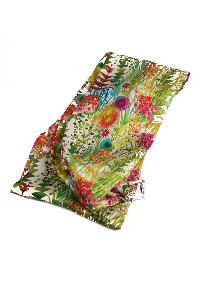 Spring Tresco  Satin and Silk Scarf  with magnetic clasp Boxed 89