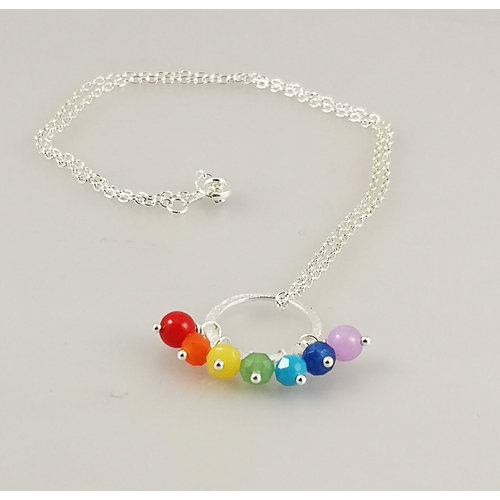 Ladies Who Lunch Collar de aro plateado Rainbow Song plateado 42 Ladies Who Lunch Collar de aro plateado Rainbow Song plateado 42