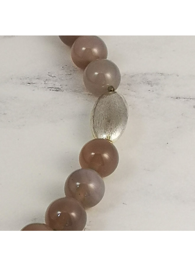 Grey round Agate with oval silver pod necklace 106