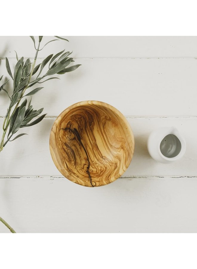 Olive Wood Rounded serving bowl 039