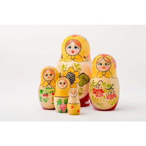 Russian Gifts 5 Nestelende Martyoshka-pop klein 09 Russian Gifts 5 Nestelende Martyoshka-pop klein 09