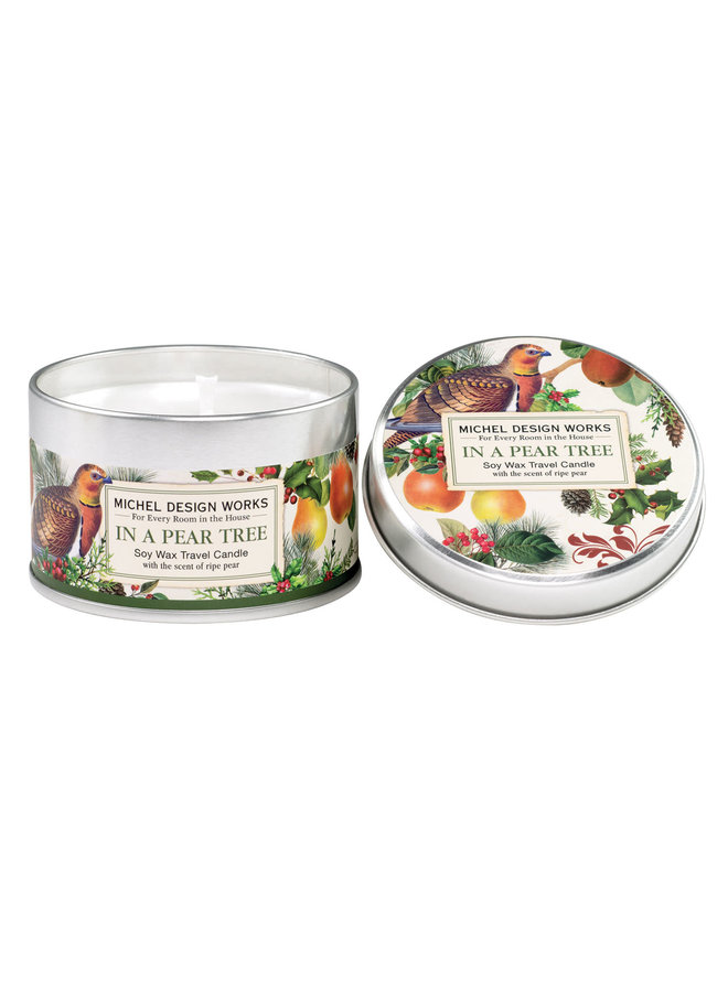 I ett Pear Tree Travel Candle in a Tin