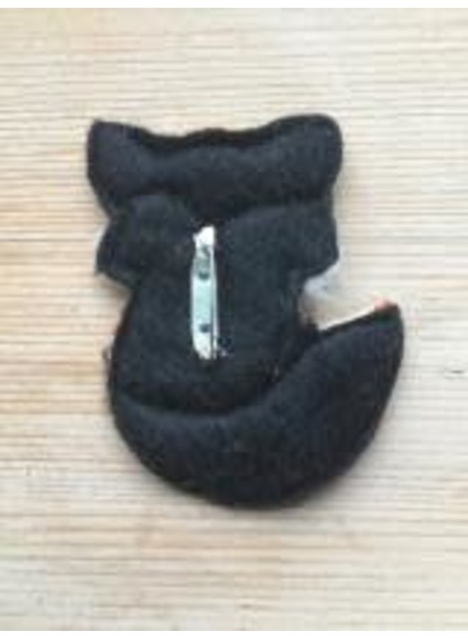 Fox  Creature Felt Brooch 02