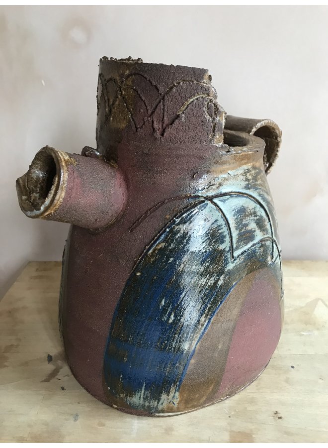 Jug with spout No 1