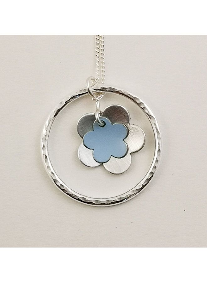 Sky Blue Circle of Life Daisy tenn & silver halsband 62