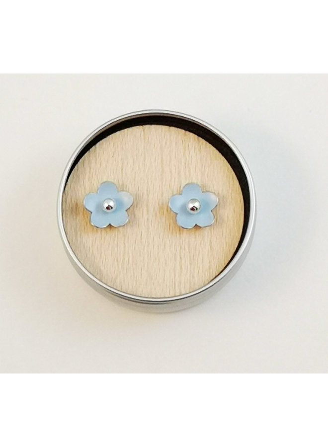 Sky Blue tiny daisy tin & silver stud earrings 90