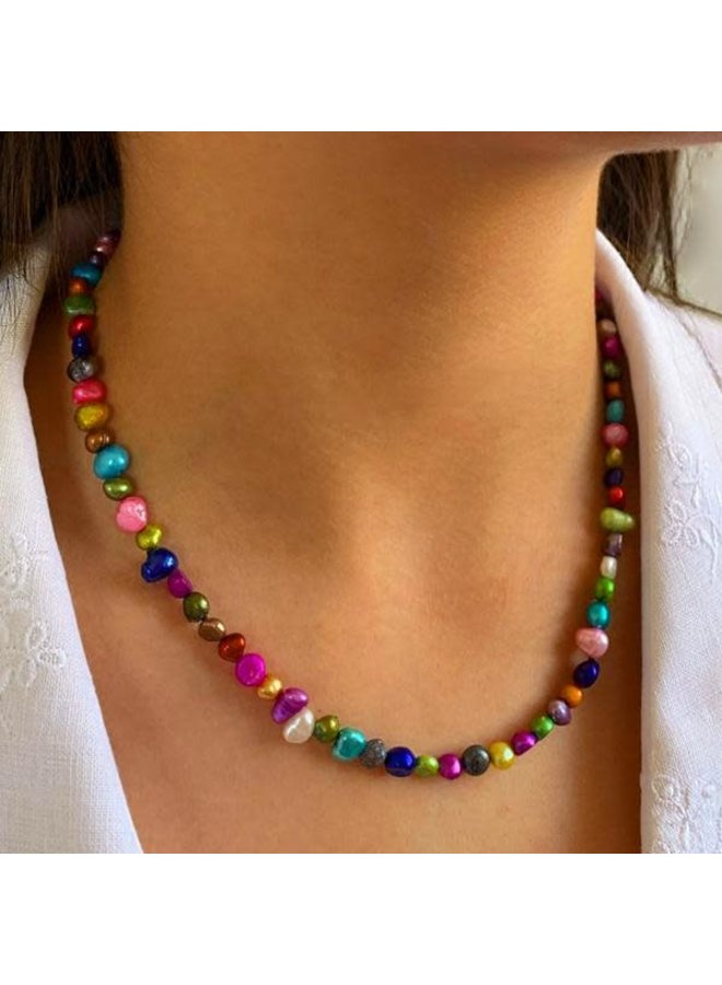 Rainbow sötvattens pärlhalsband 88