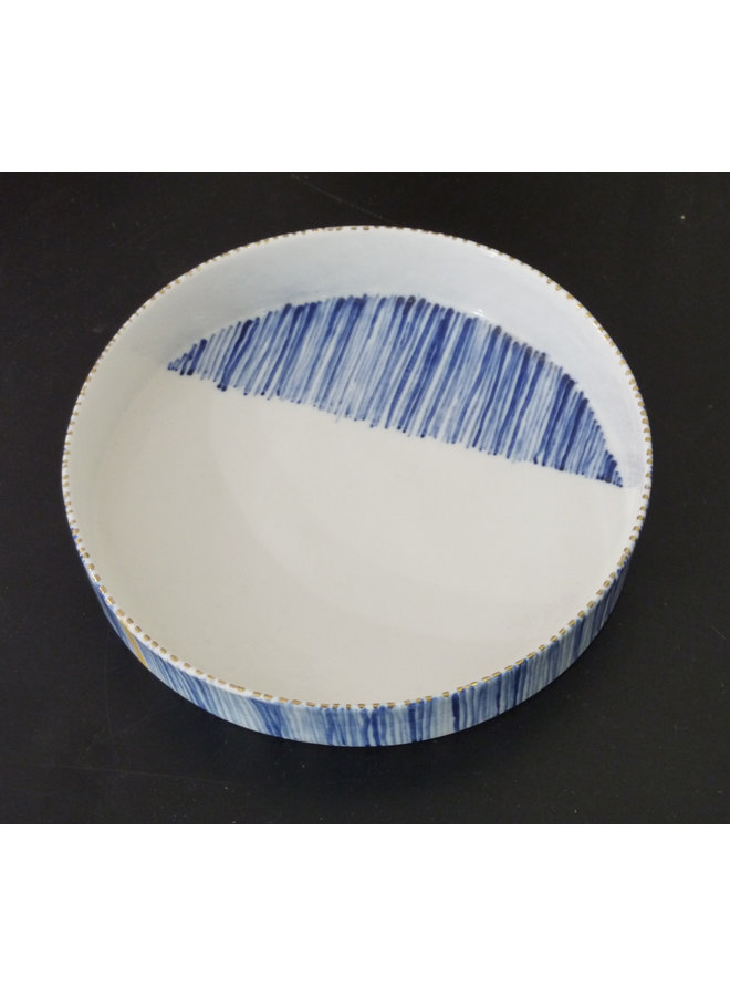 Flat Dish with Stripes Medium  11