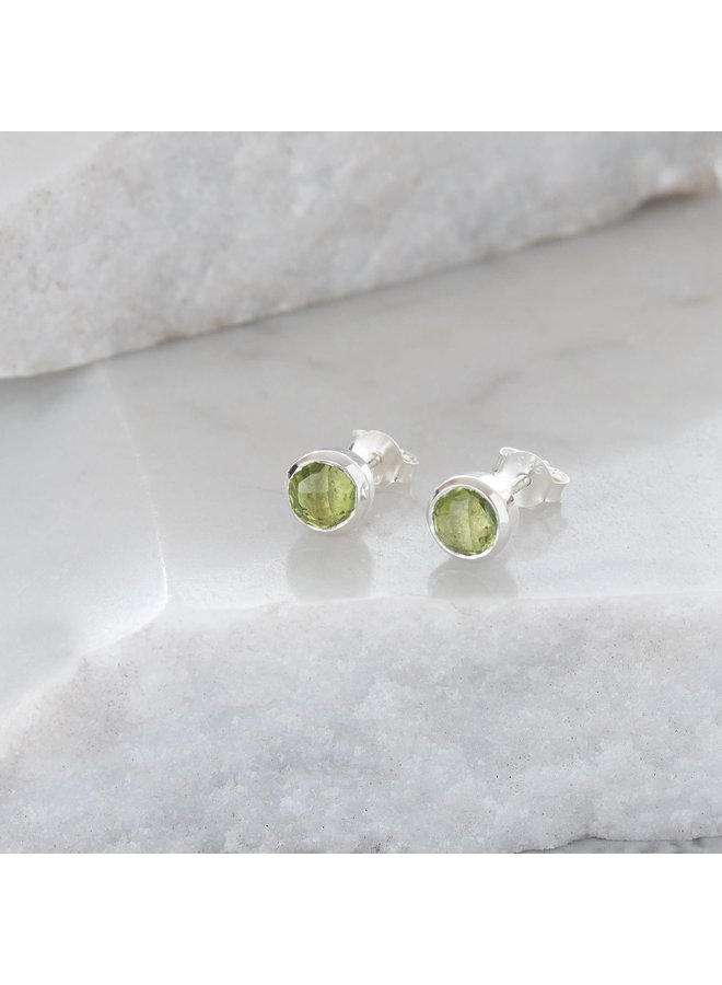 Peridot and sterling silver tiny stud earrings 79