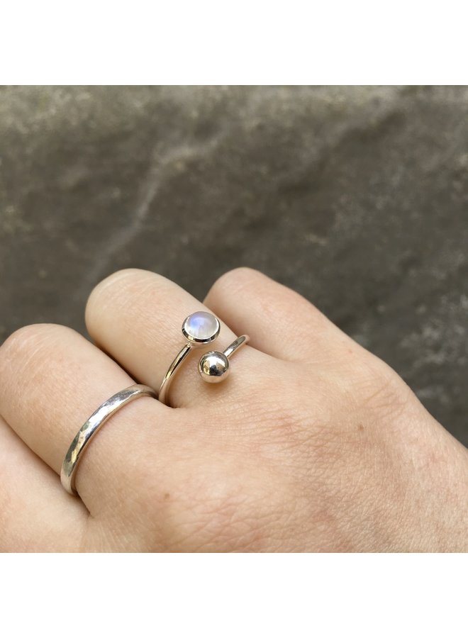 Bague Ajustable Pierre de Lune et Argent 95