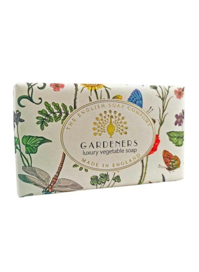 Gardeners Exfoliating Vintage Vegetable Soap