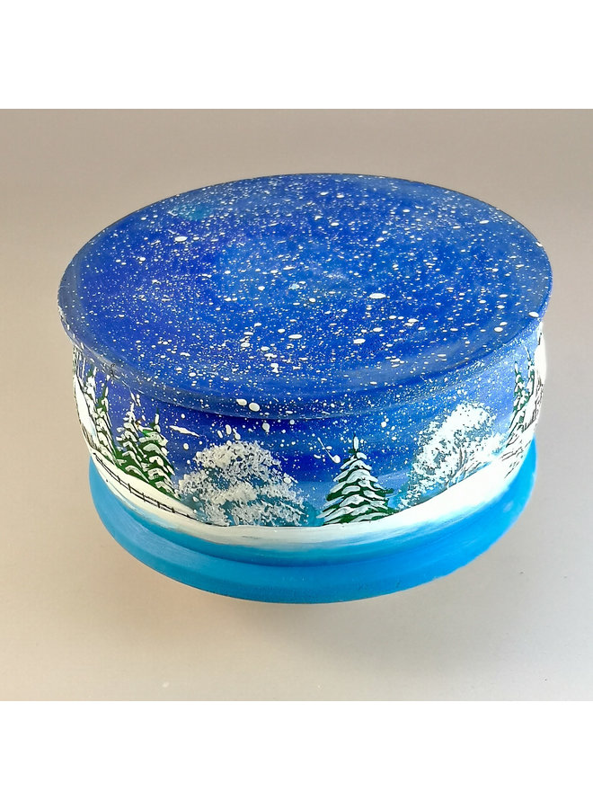 Musical Box Snow Scene - spinning  150