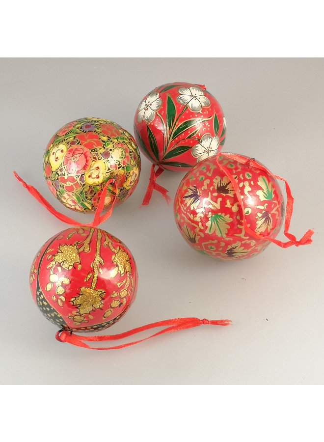 Bauble round medium paper mache red group each