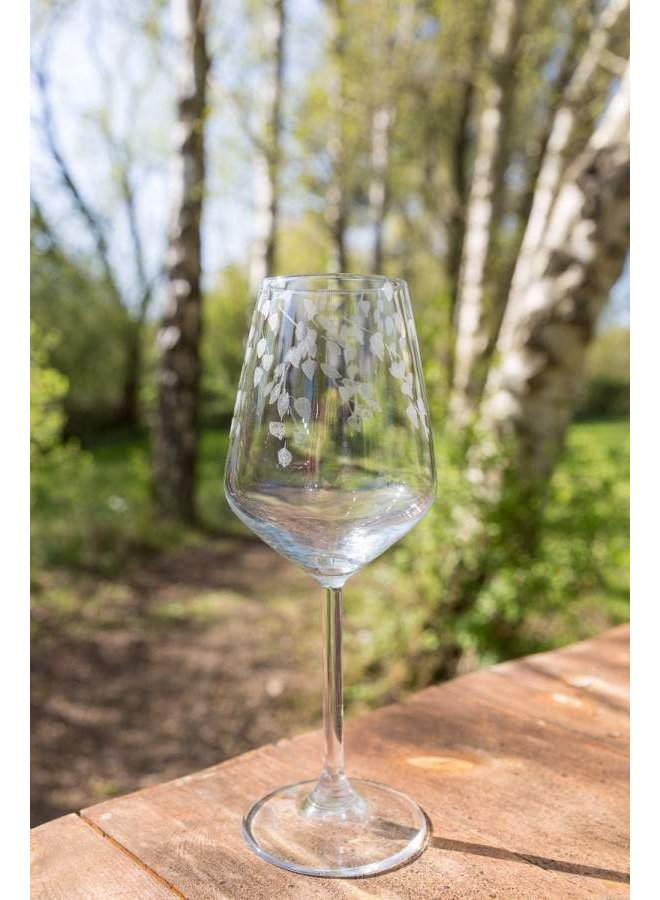 Silver Birch Stem Wine Glass 08