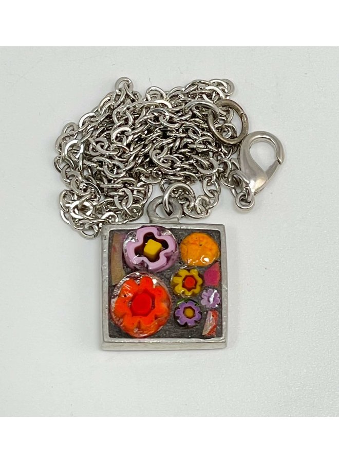 Square necklace with flowers 27