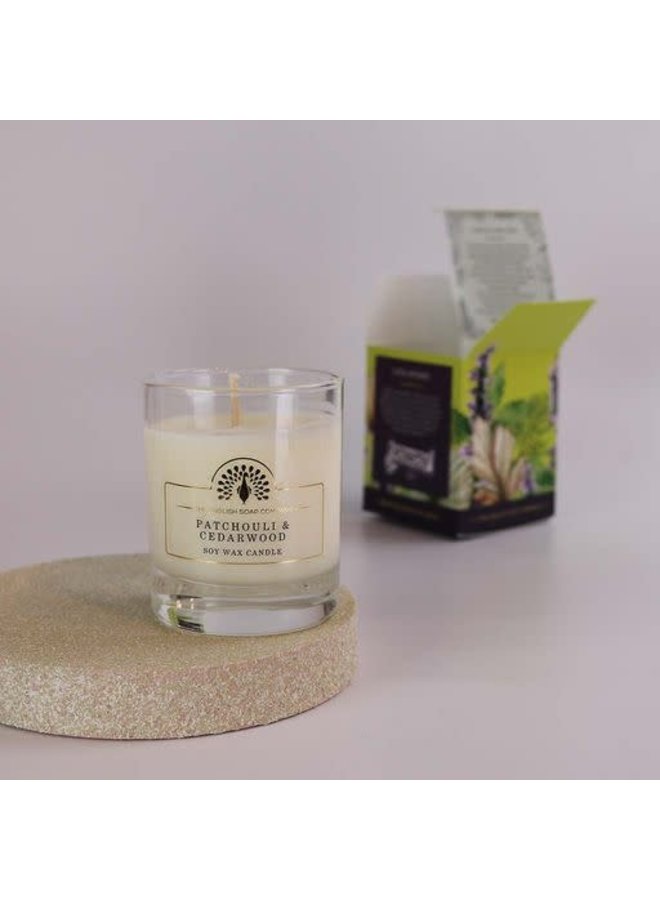 Vela de cera de soja de pachulí y madera de cedro