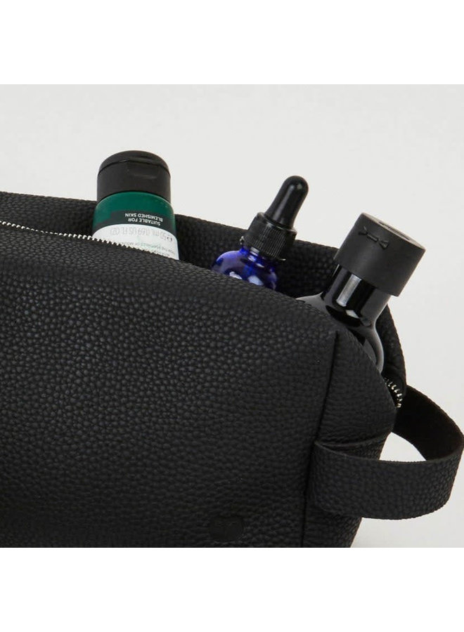 Wash Bag Vegan Black zipped with handle  071