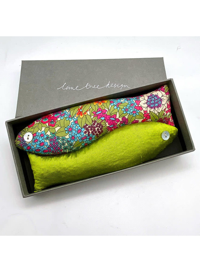 Lavanda Liberty y Silk Fish Club Tropicana 134