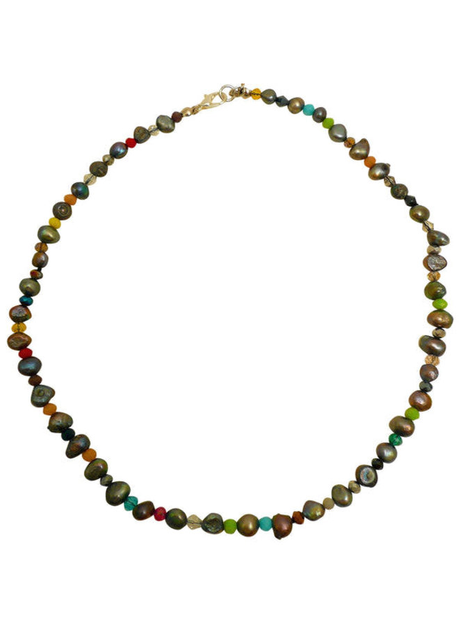 Collar de perlas de agua dulce del arco iris del pavo real 128