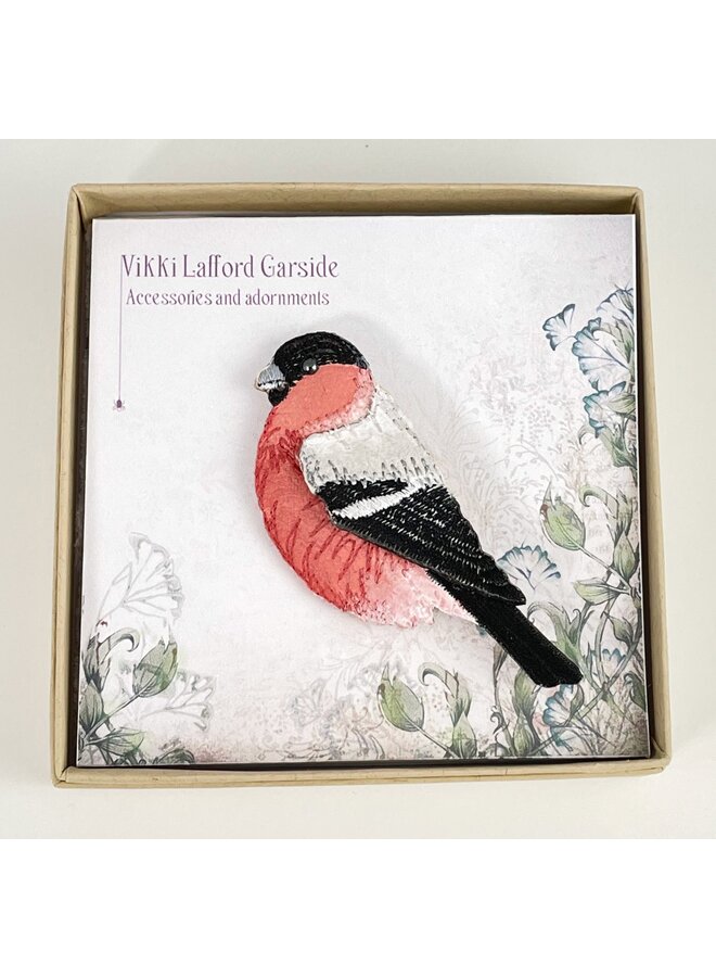 Broche bordado pico Bullfinch izquierdo 103