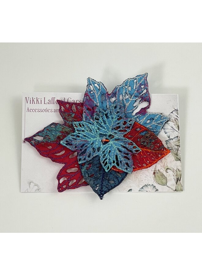 Grappe de feuilles rouge et turquoise Broche brodée Broche sur carte 118