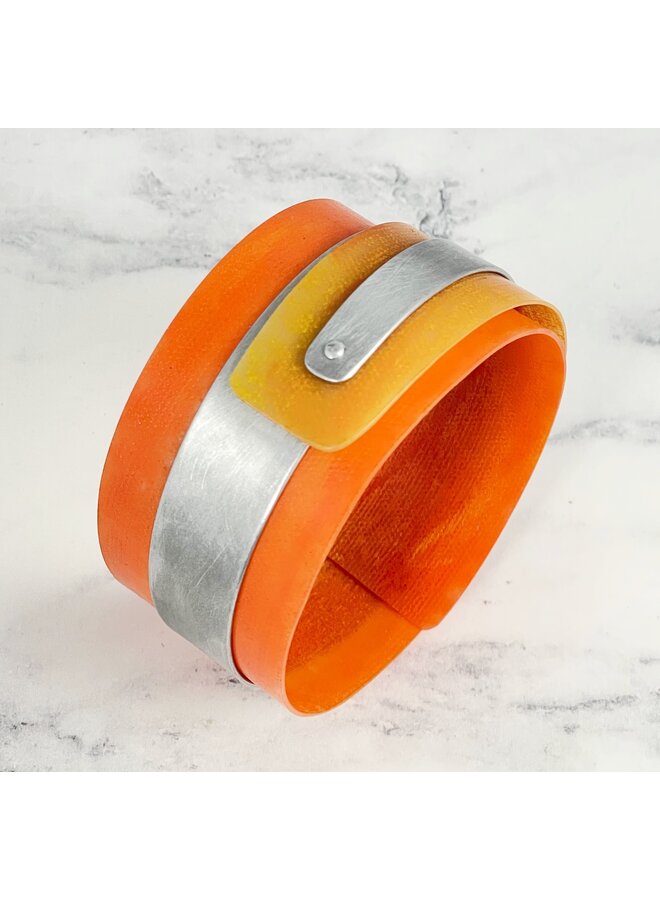 Brazalete Ajustable Aluminio y Plástico Naranja 129