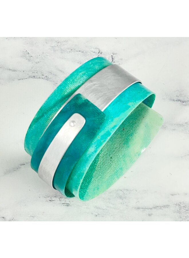 Turquoise Aluminium and Plastic Adjustable Cuff 126