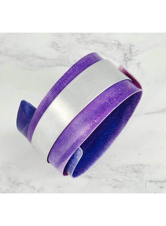 Brazalete Ajustable Aluminio y Plástico Violeta 121