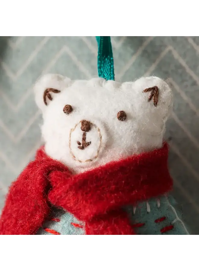 Polar Bear Felt Craft Mini Kit