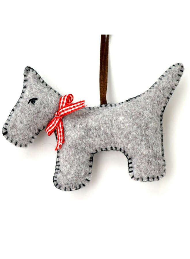 Grey Dog Felt  Craft Mini Kit