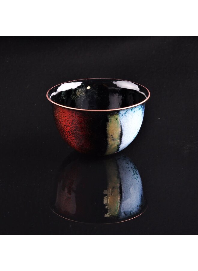 Медная эмалированная чаша с черными, красными, бирюзовыми и золотыми губками 02