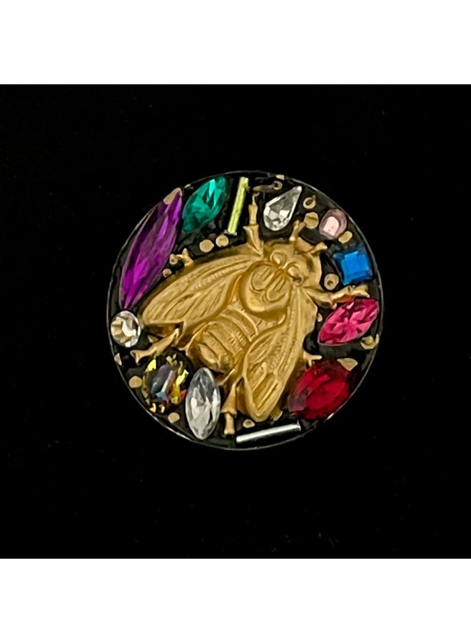 Bee Round Brooch 540