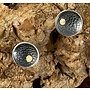 Boucles d'oreilles rondes concaves texturées en argent oxydé et or 18 carats 48