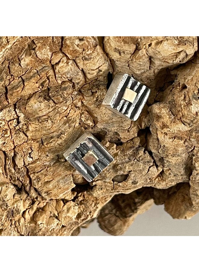 Square oxidised silver and 14ct gold stud earrings 44