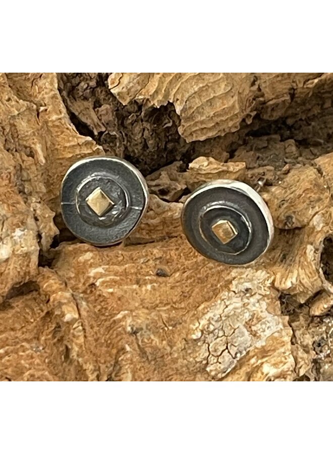 Round oxidised silver and 14ct gold stud earrings 62