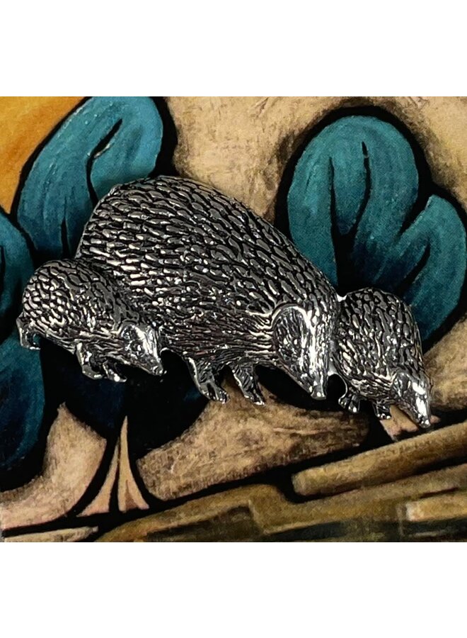 Hedgehog Family pewter pin brooch 47