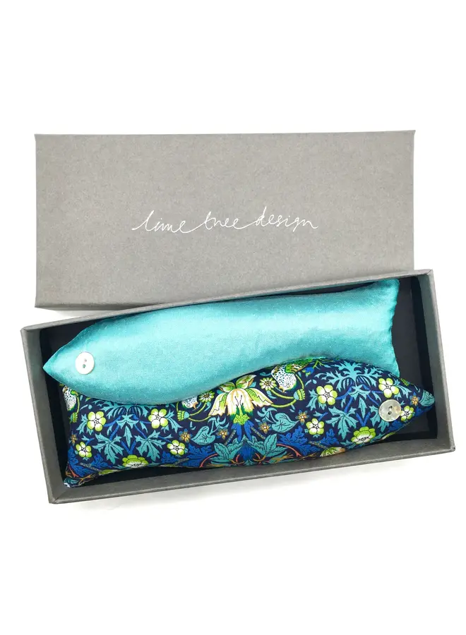 Lavender Fish 2 Strawberry Thief Turquoise Coffret 194