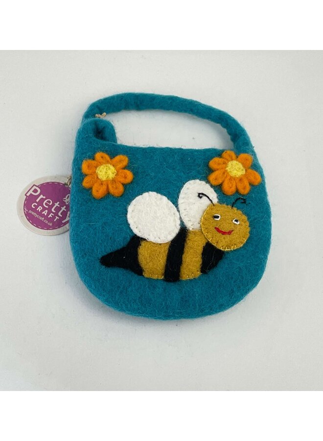 Kleine Tasche mit Filzriemen „Biene und Blumen“76
