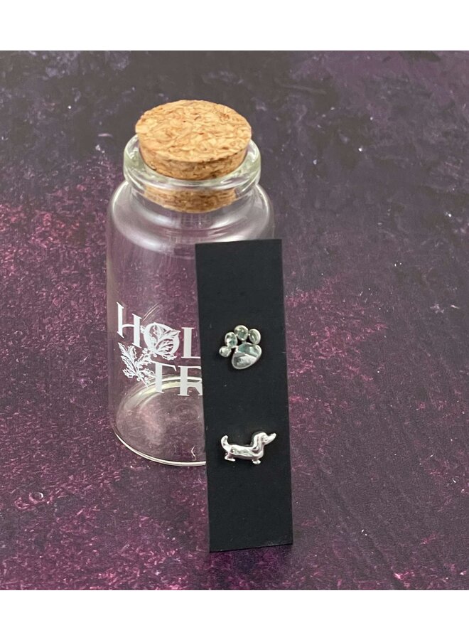 Teckel y Paw Stud de plata en botella 09