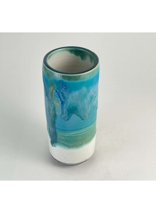 Jarrón con forma de vaina en color azul océano para alféizar de ventana 94