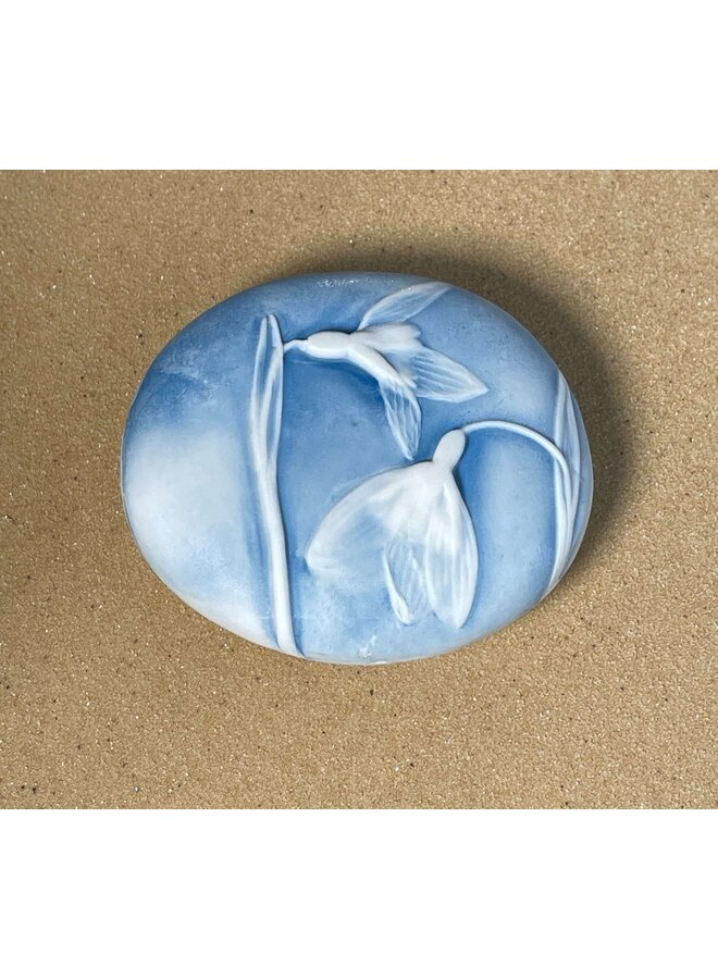 Piedra de toque de porcelana repujada de doble cara, mediana, 138