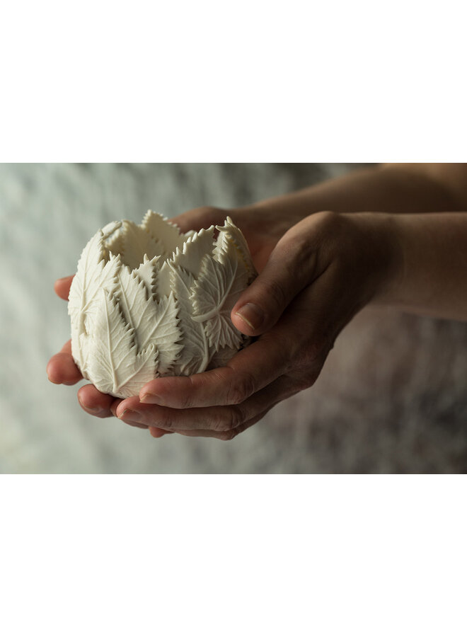 Porcelain Leaf Bowl  Small 143