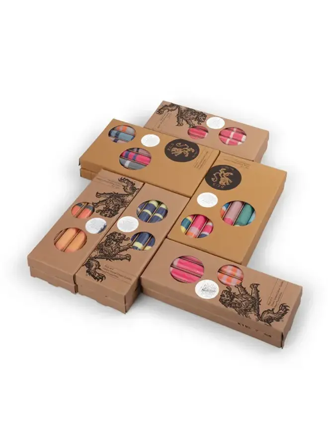 Striped Dinner Candles x 4 Oranges, Gull, Neyron, Midnight 031