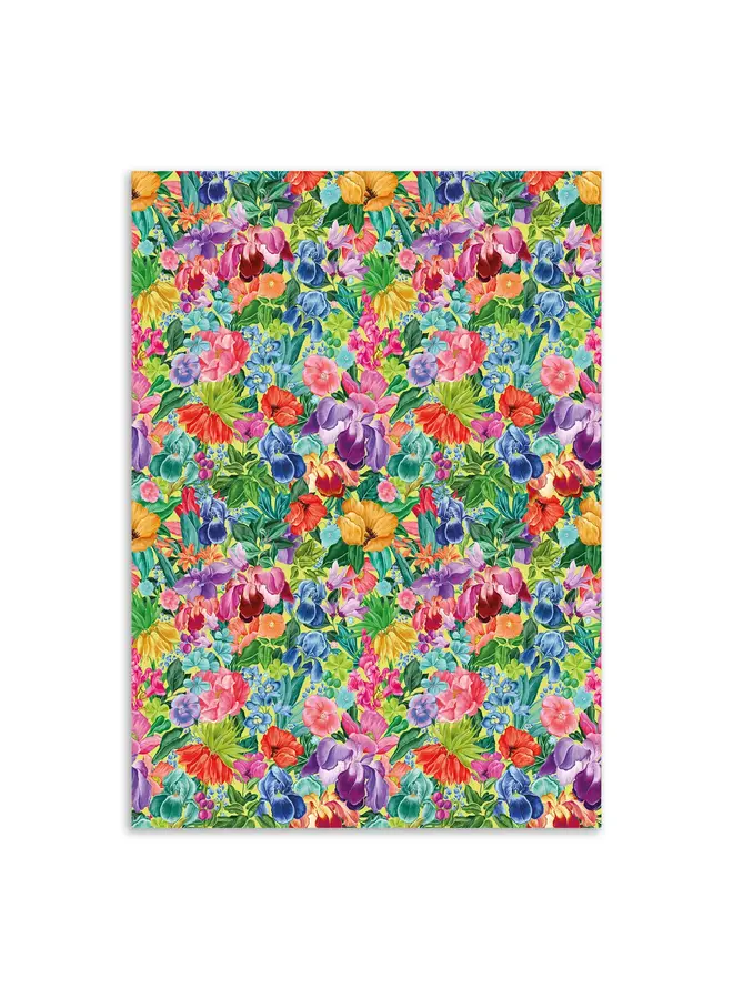 Papel de regalo plano con motivos florales brillantes